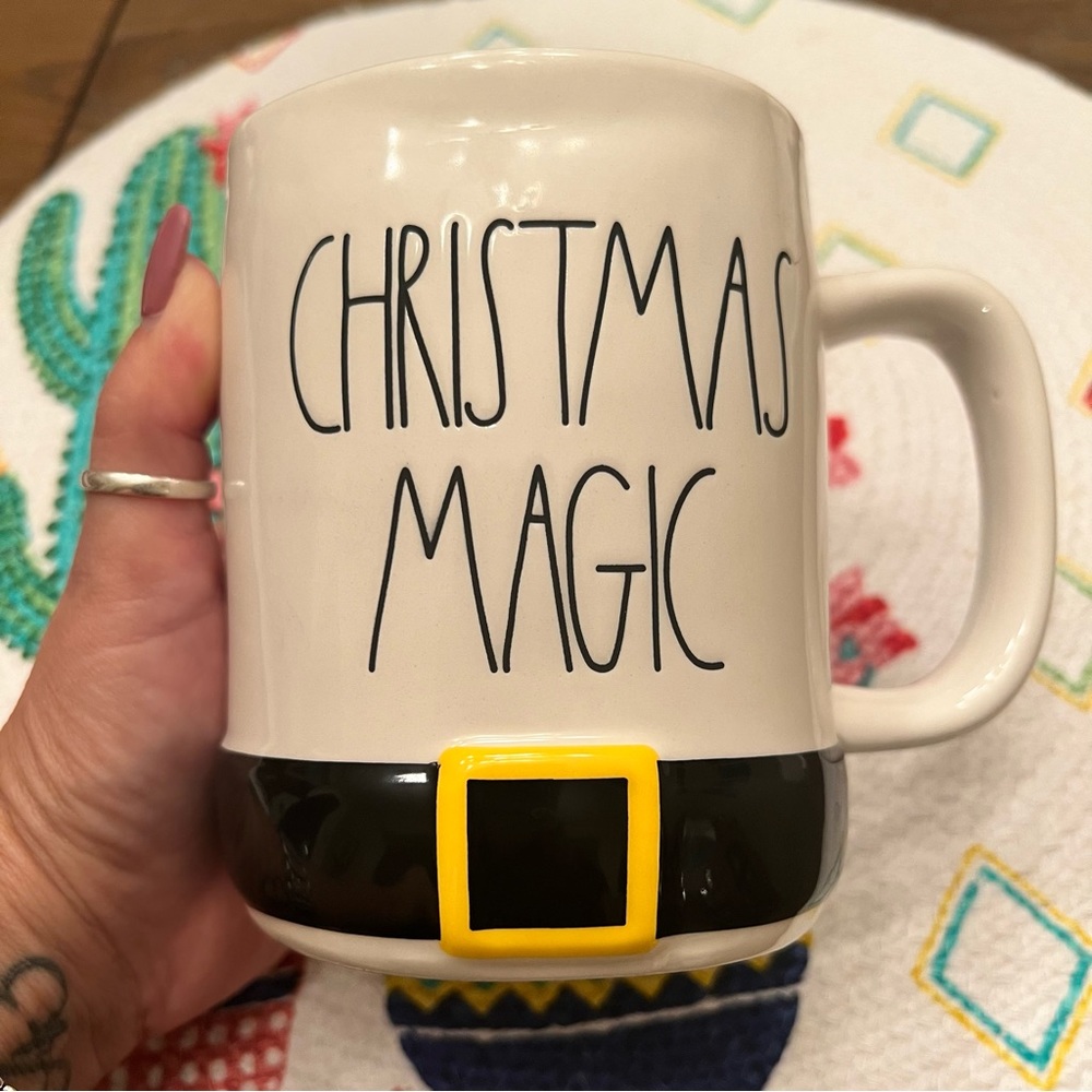 Rae Dunn CHRISTMAS MAGIC Mug Buckle Belt, RARE mug